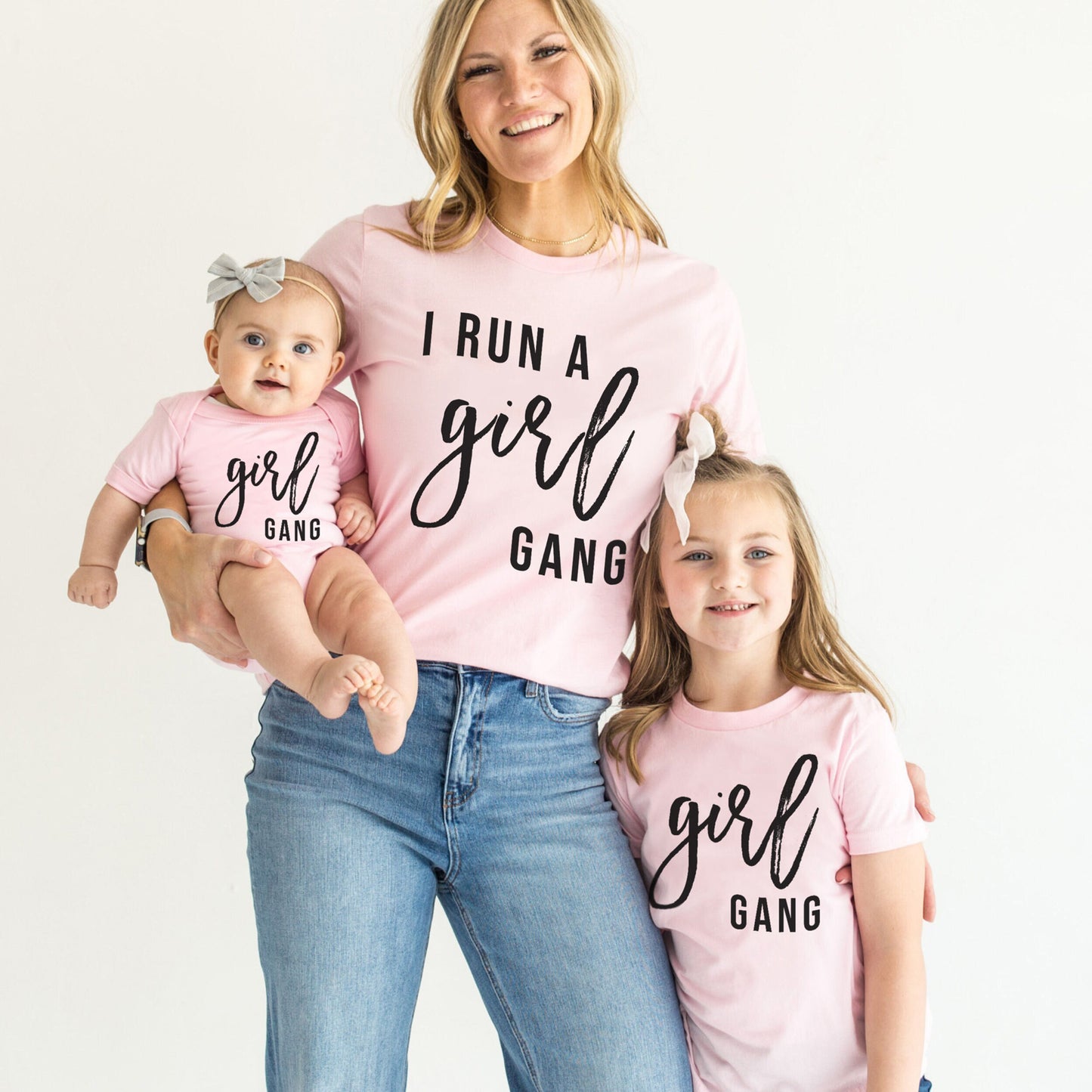 Jag driver ett tjejgäng T-shirt familj