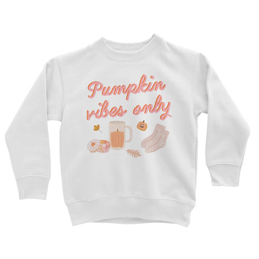 Høstgenser til barn med søtt høstmotiv