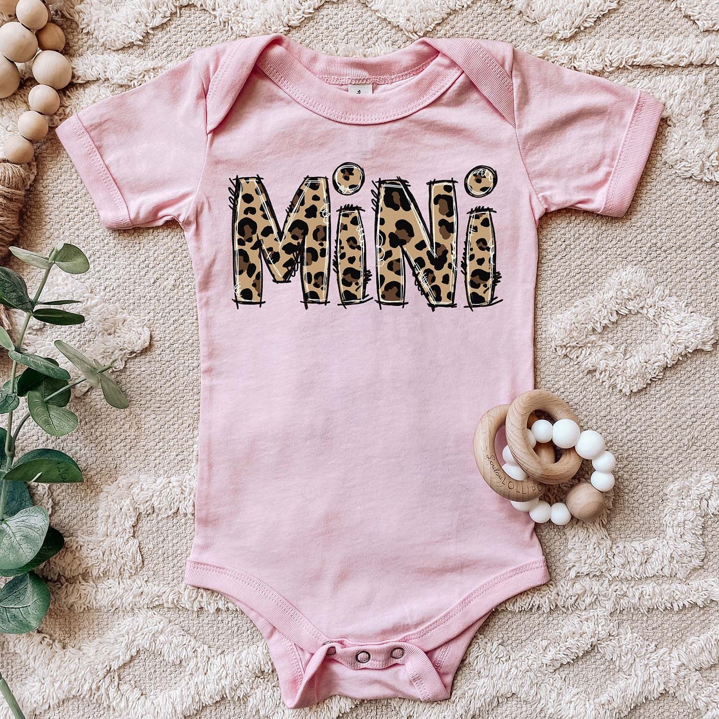 Mini bodysuit for baby
