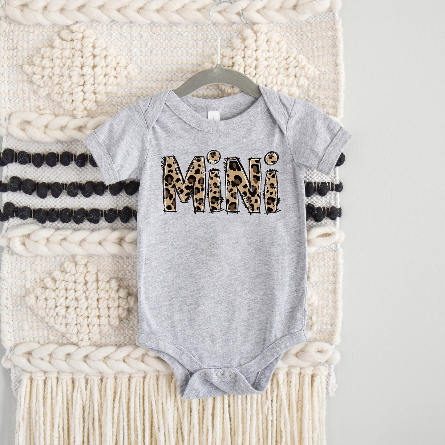 Mini bodysuit for baby