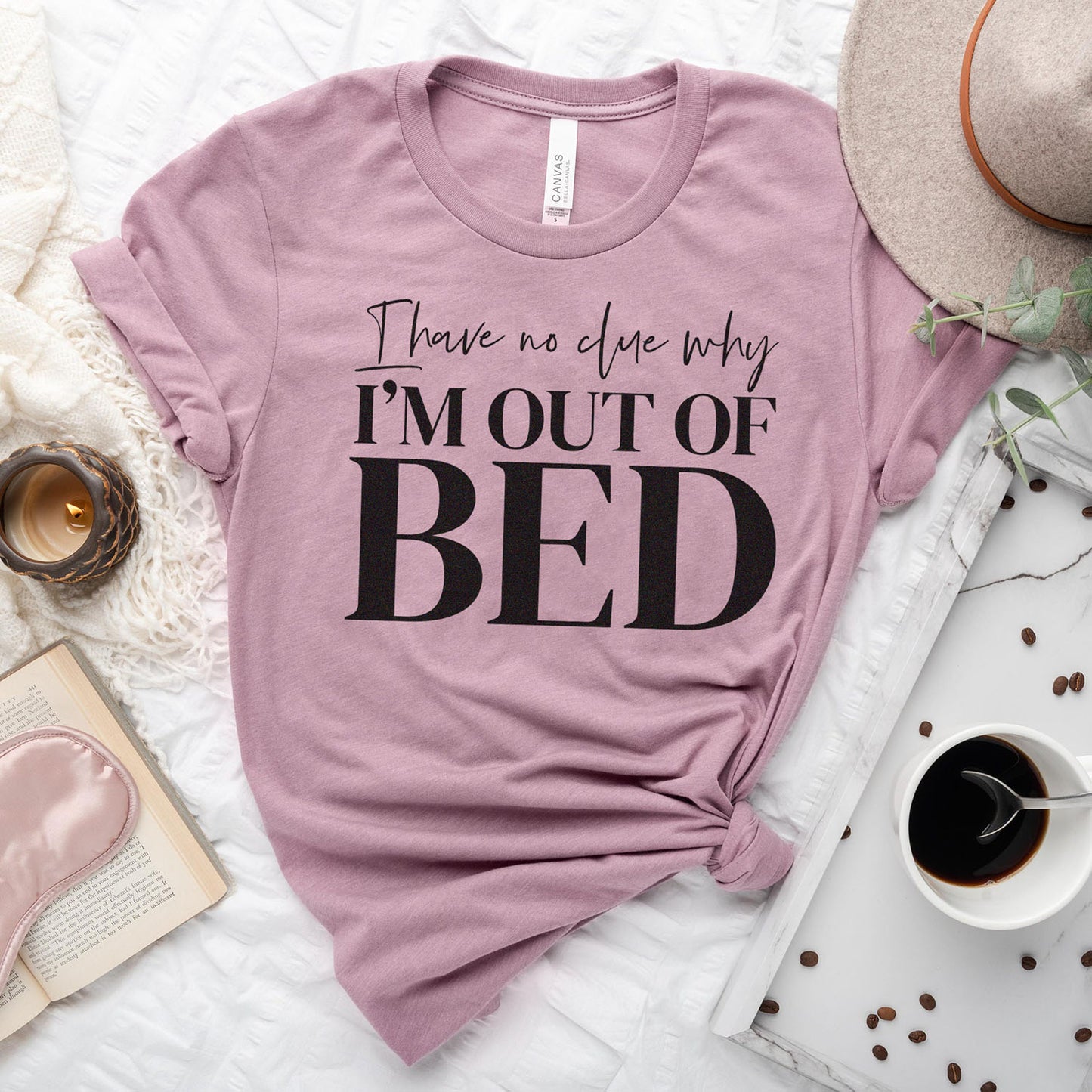 T-skjorte dame out of bed