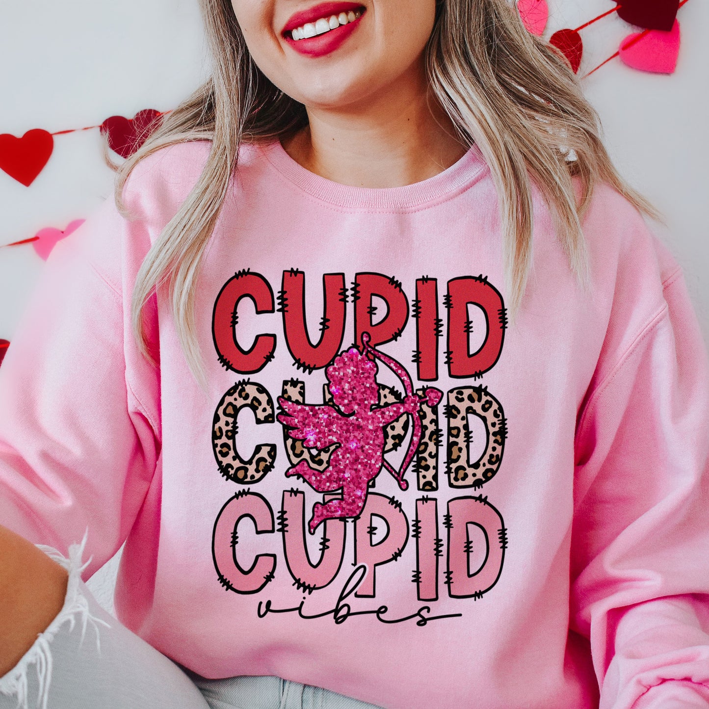 cupid vibes sweatshirt pink